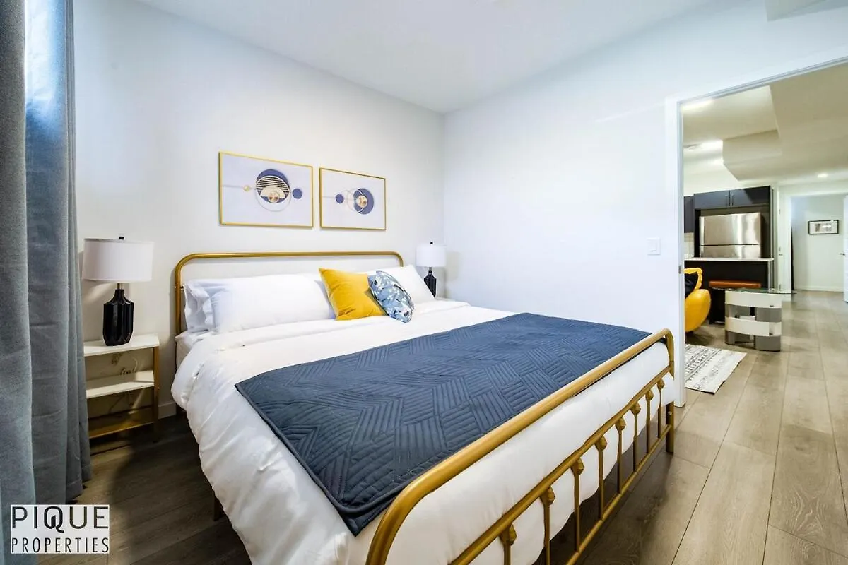 אדמונטון New-The Suite Life-2Bd-King Bed-Wem & Yeg Airport 0*,  קנדה