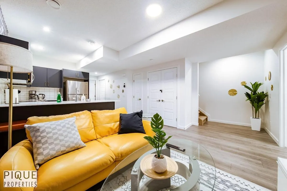 אדמונטון New-The Suite Life-2Bd-King Bed-Wem & Yeg Airport